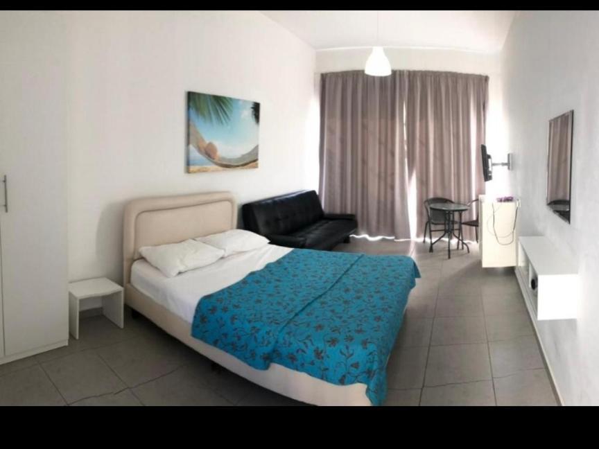 Sunny Holiday By Konnos Paralimni Room photo
